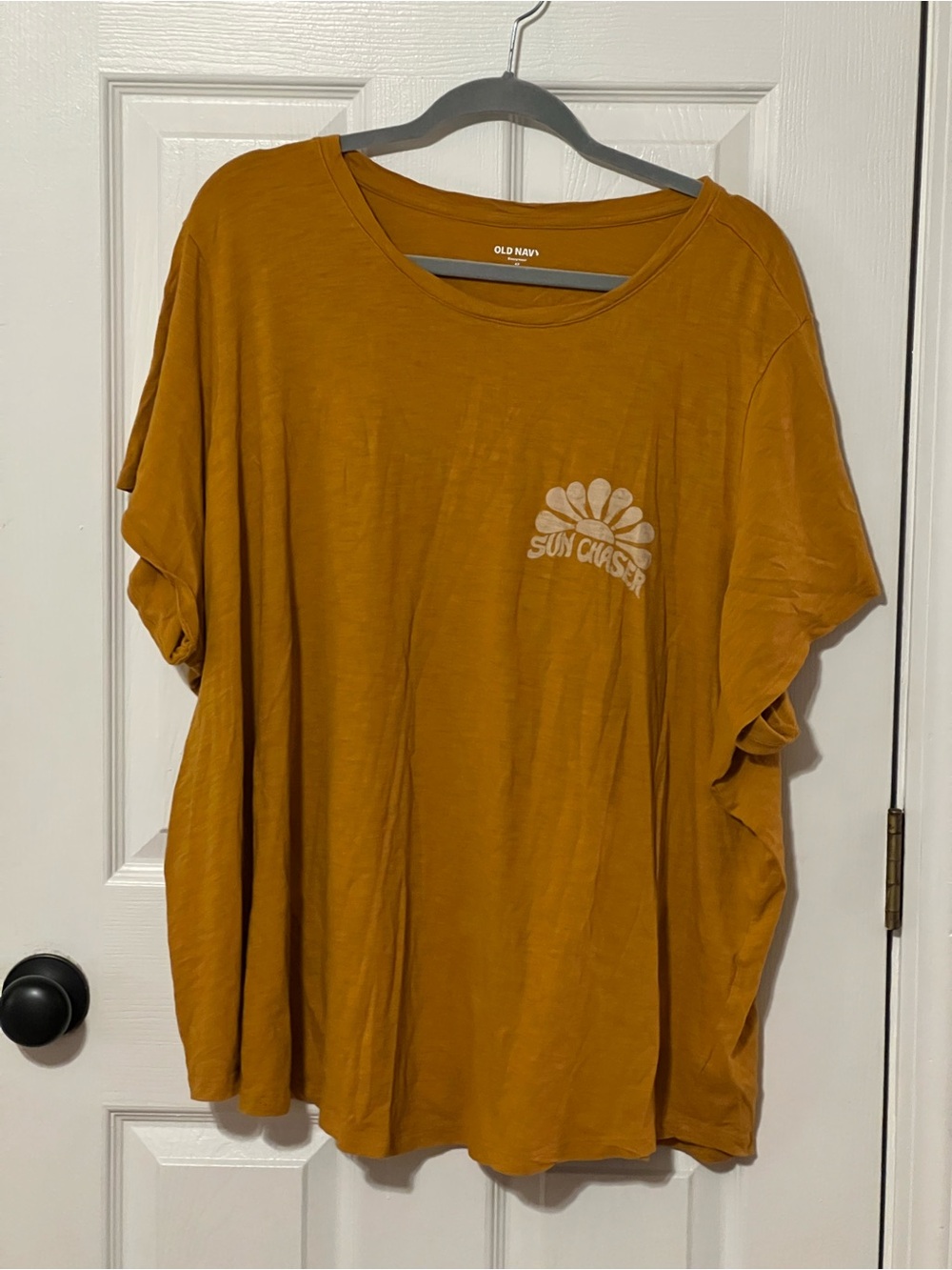Old Navy Sun Chaser Graphic Tee Mustard Yellow Women’s 3X Plus Size Boho Beach
